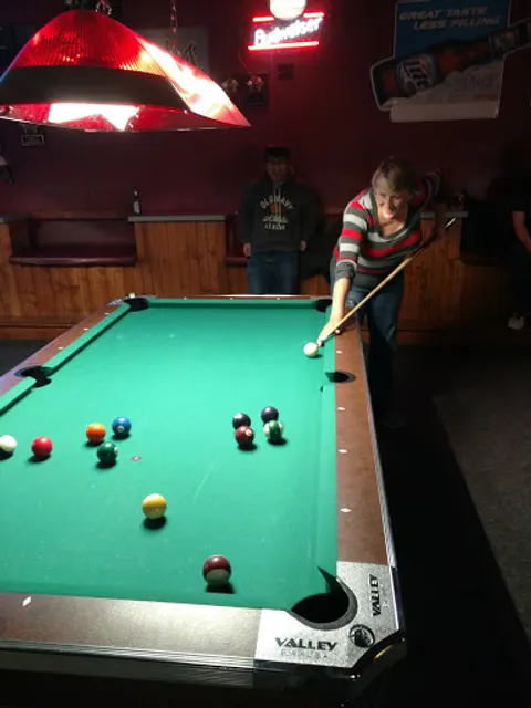 Hammerhead's Bar & Billiards