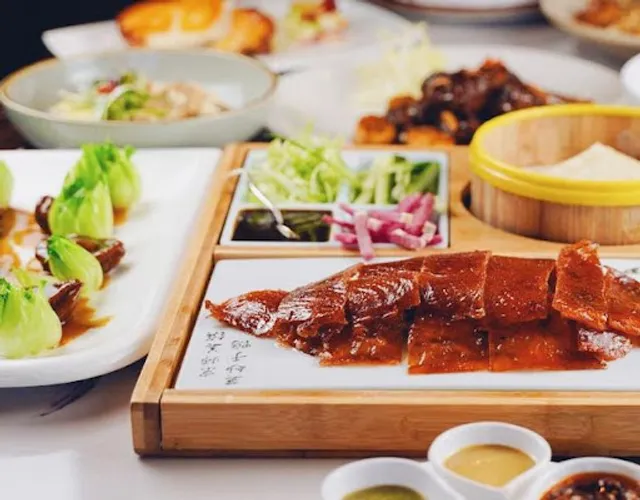 Palette Tea Garden & Dim Sum 彩苑