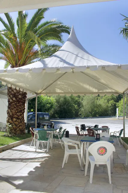 Restaurante Asador Pensión O Castiñeiro