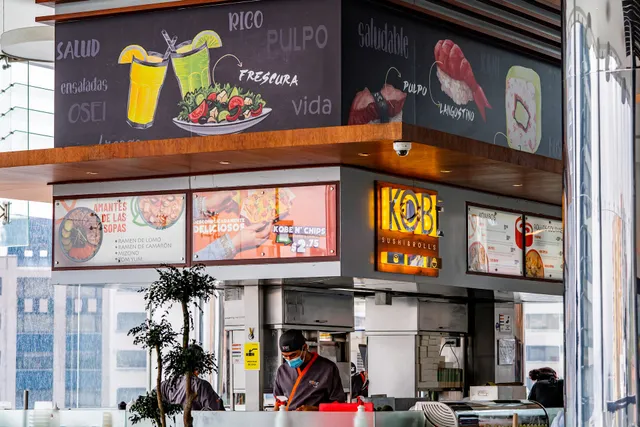 KOBE sushi & rolls - C. C. El Bosque