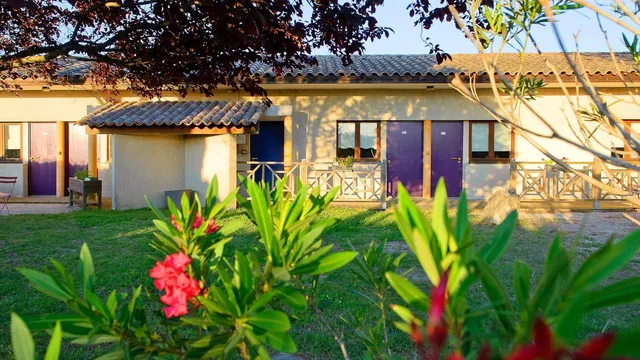 Logis Hôtel Le Mistral - Restaurant - Montélimar Sud