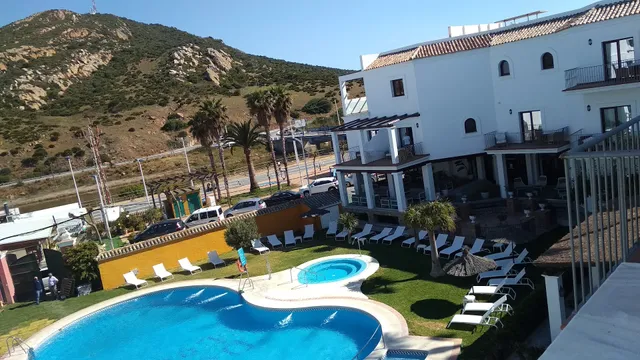 Hostal Doña Lola Marina