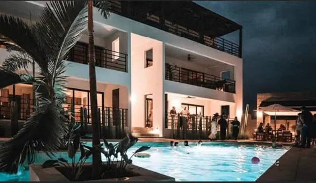 Surfside Bar & Grill