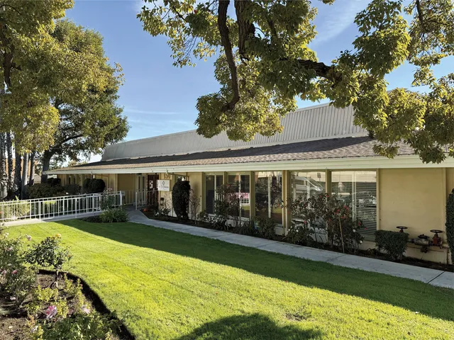 Pasadena Meadows Nursing Center