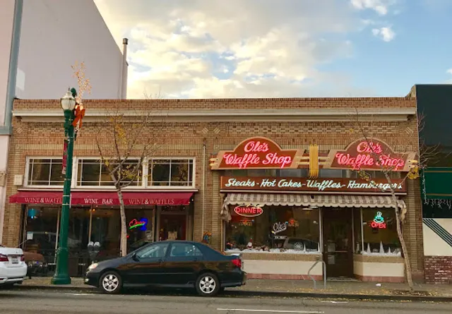 Ole's Waffle Shop