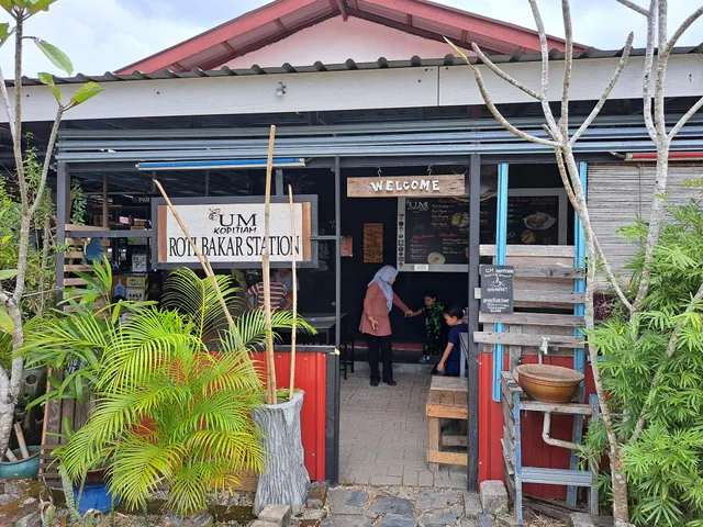 Ulu Melaka Kopitiam, Route 112