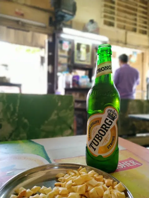 Khoda- E- Noor Restaurant And Beer Bar