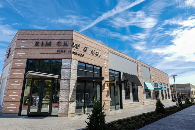 Kim Chau & Co. Fine Jewelers