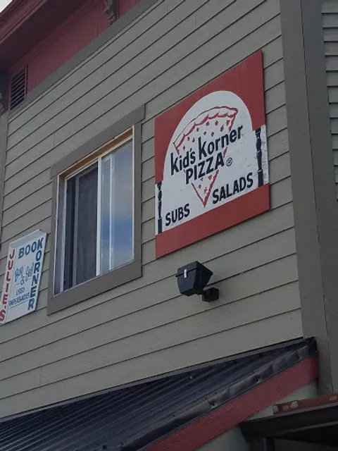 Kid's Korner Pizza