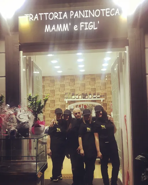Trattoria paninoteca pizzeria B&B mamm e figl
