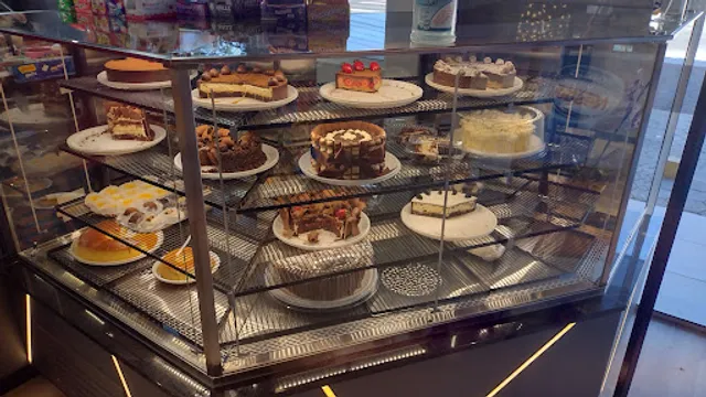 Panificadora Confeitaria Café Vó Inês