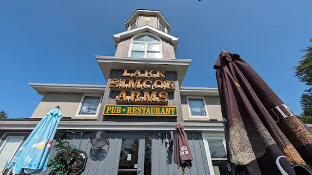 Lake Simcoe Arms Pub