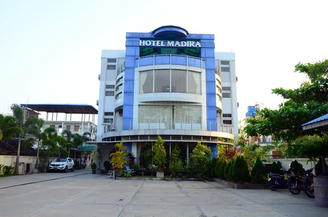Hotel Madira