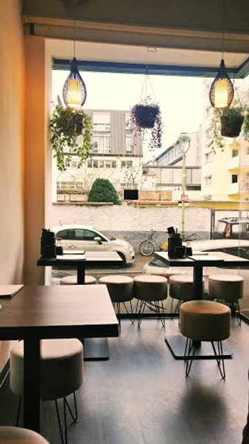 Oppenheimer Sushibar