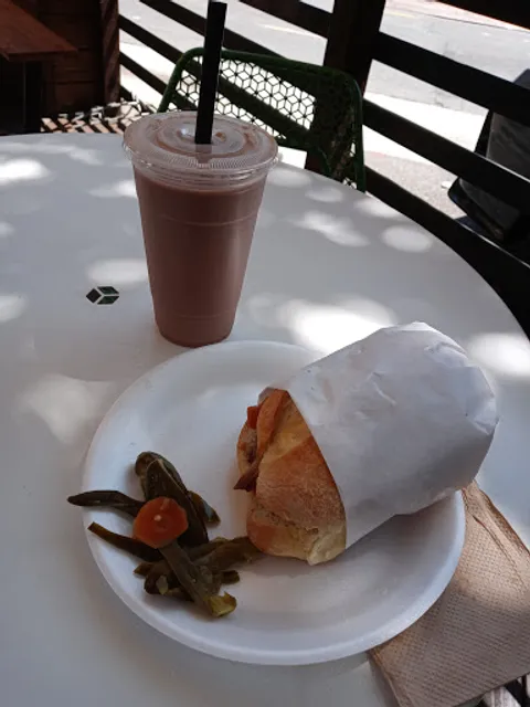 Chevita's Juice & Bagels