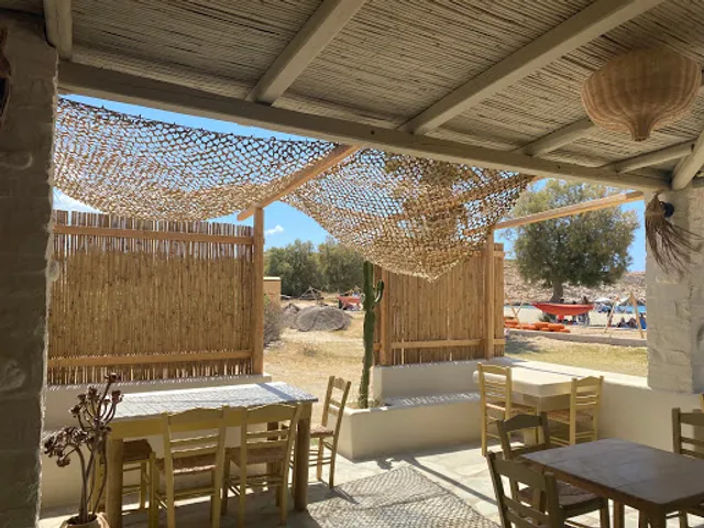 Zazala Beach Bar & Restaurant