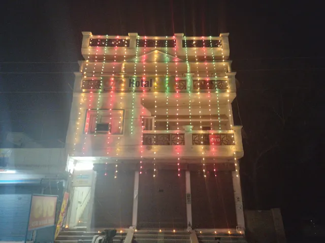 OYO Hotel Yatri Niwas