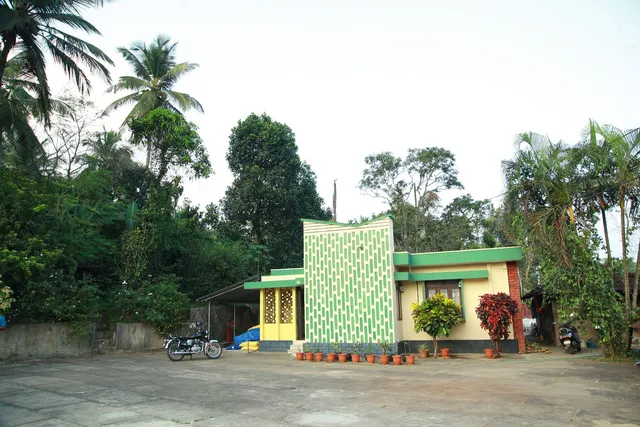 PARKWAY HOMESTAY WAYANAD