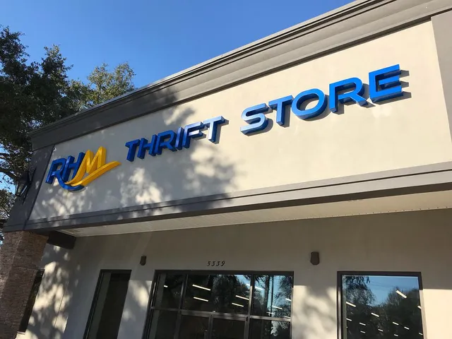 Rolling Hills Ministries Thrift Store