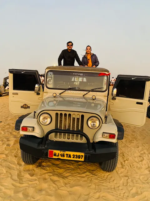 Jeep desert safari Jaisalmer