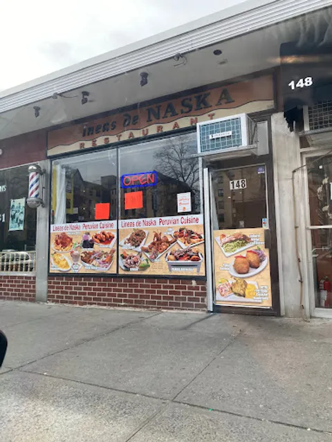 Lineas de Naska Restaurant