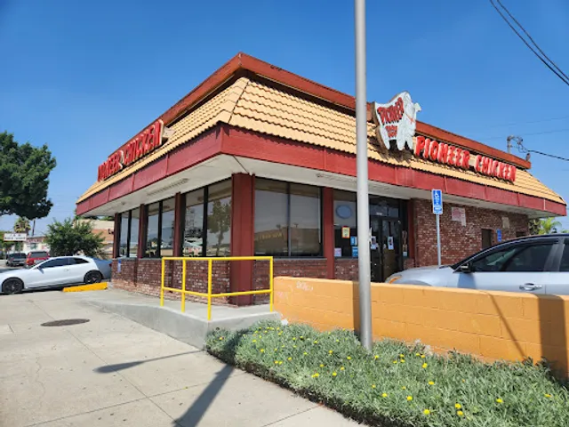 Pioneer Chicken