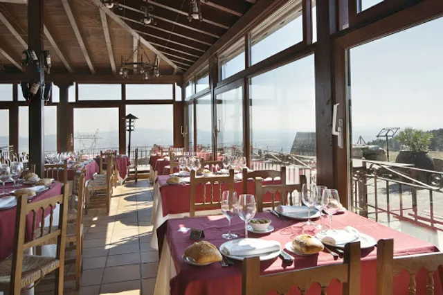 Asador Alto del León