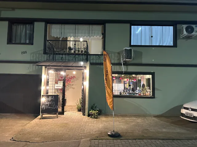 Grandma’s House Coffee and Restaurant