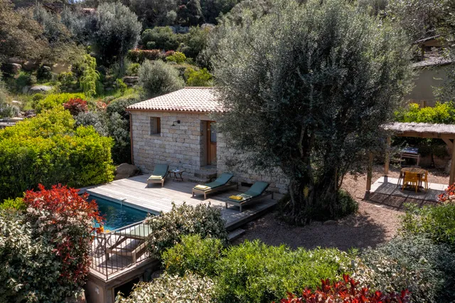 Les bergeries Alivaccia: Maison de vacances avec piscine, idéal randonnées, proche plage et Porto-Vecchio, Corse-du-Sud