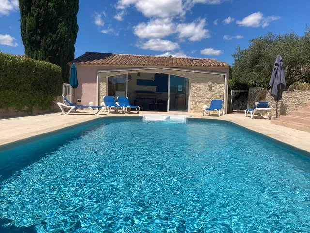 Les Bougainvillées de Camargue