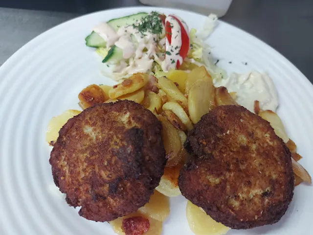 MS Friederike – Der schwimmende Fischimbiss