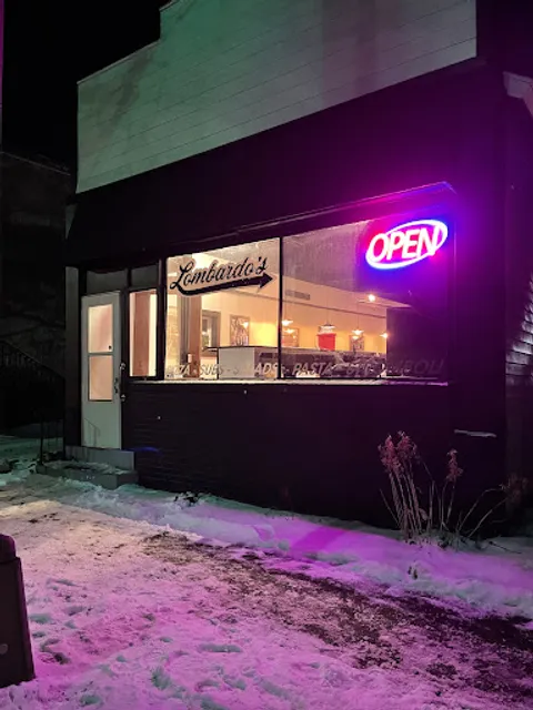 Lombardo’s 7th Street Pizza