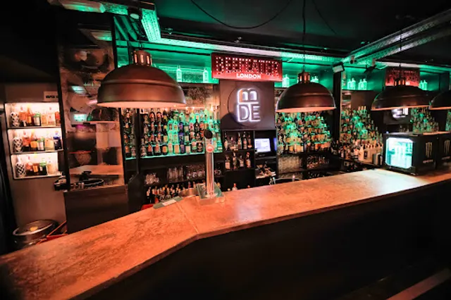 La Bodeguita de Enmedio