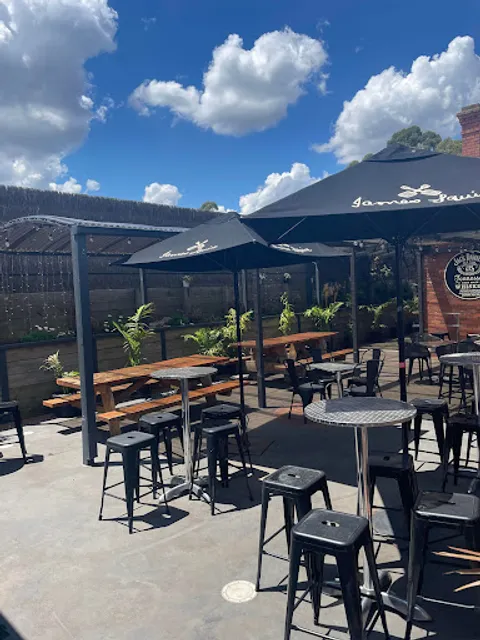 Railway Hotel Bunyip