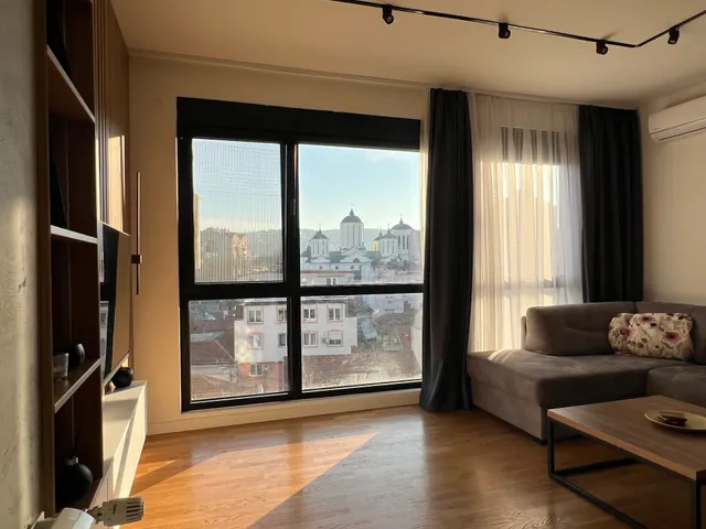 Leo Lux 2 Apartment