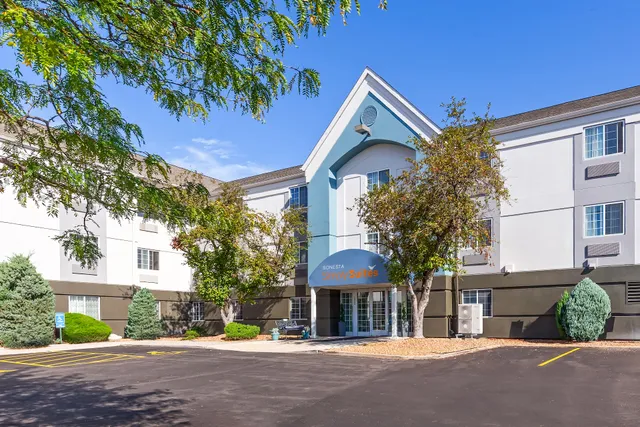 Sonesta Simply Suites St Louis Earth City