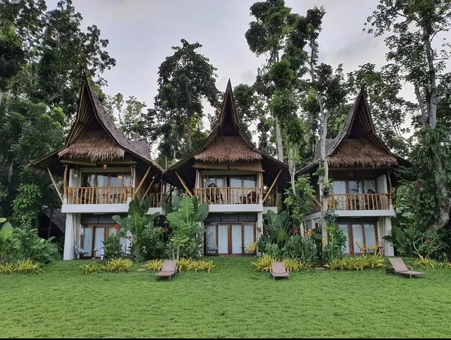 Fox & The Firefly Cottages