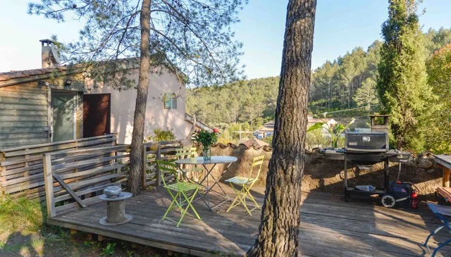 Gîte L'INSTANT, pleine nature. Classé 3 étoiles.