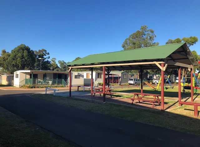 Dunsborough Lakes Holiday Resort