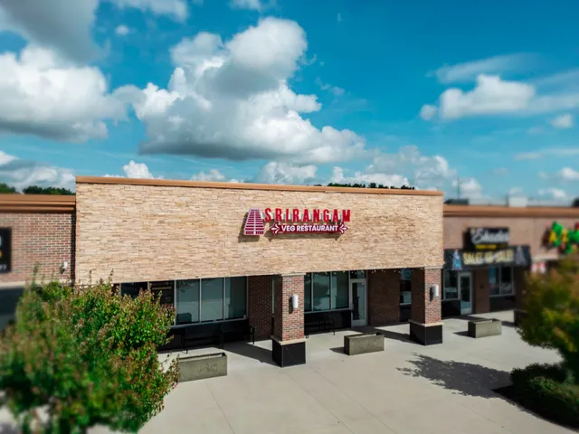SriRangam - Veg Restaurant