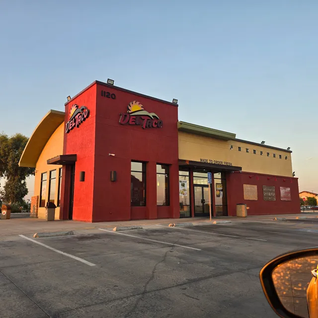 Del Taco