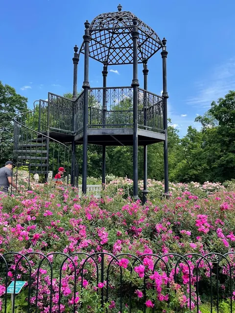 Columbus Park of Roses