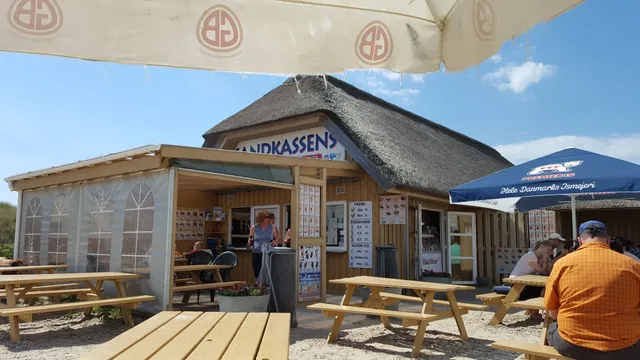 Sandkassens grill og vaffelbod