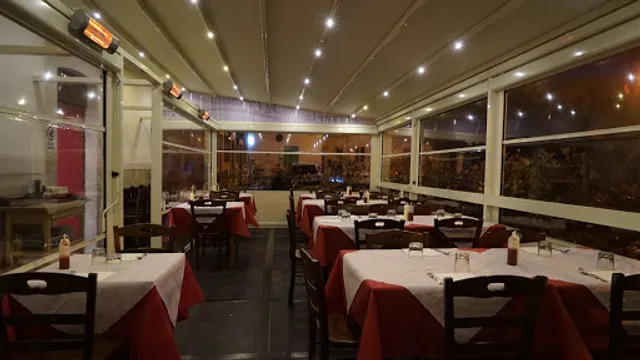 La Cucchiara Pizzeria