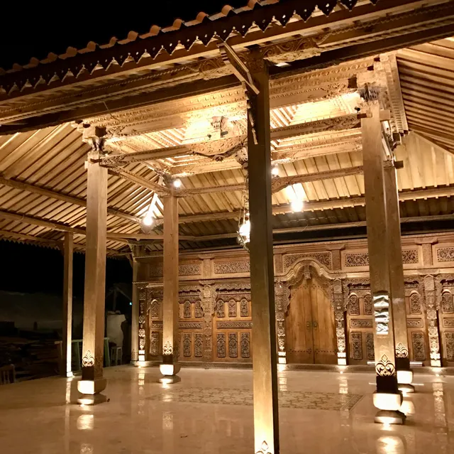 Joglo nDalem Sorotatmojo - Javanese Traditional House