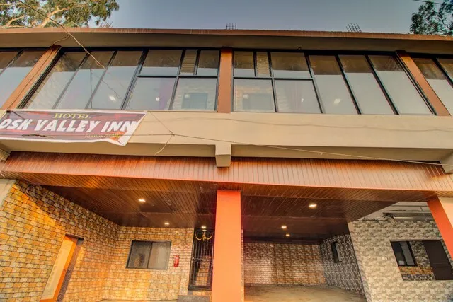 OYO 28619 Hotel Dsk Valley Inn