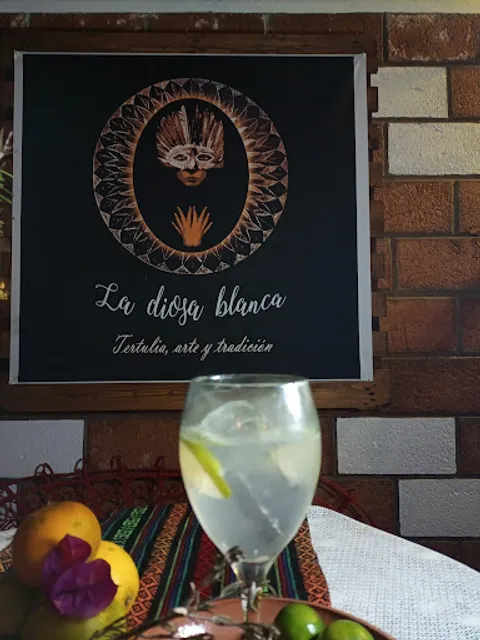 La Diosa Blanca