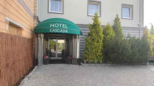 L'Ascada. Hotel