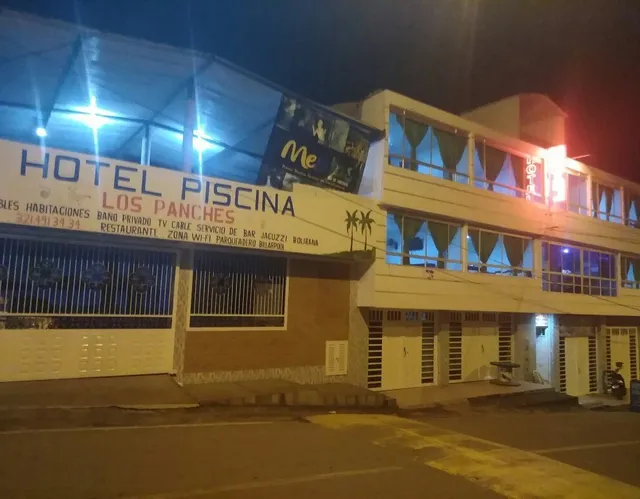 Hotel los panches SL