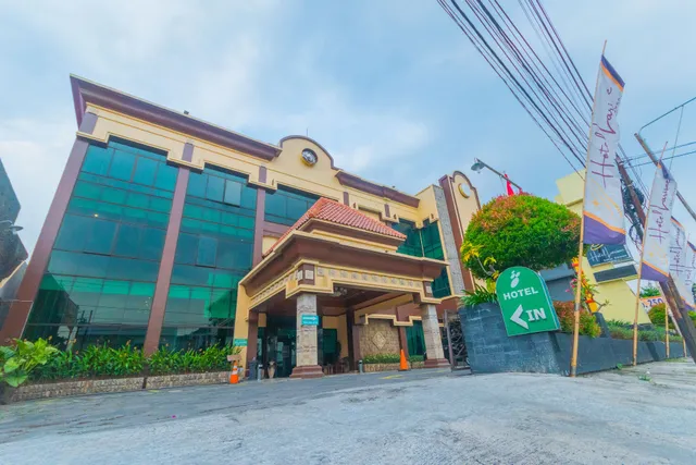 Grand Larisae Hotel Solo